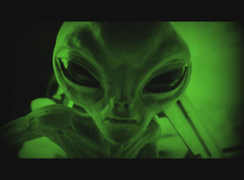 Ancient Aliens (Season 8, Episode 2) - Mysterious Structures