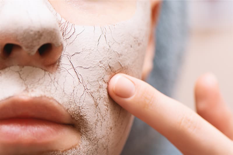 Dry skin needs comfort more than complexity